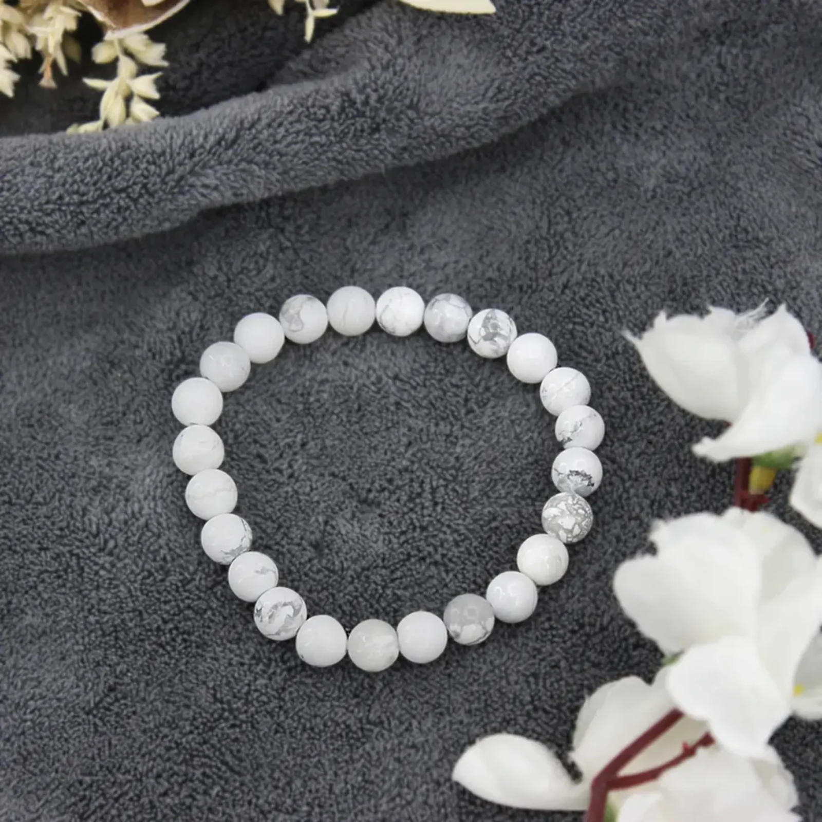 Howlite Bracelet 8mm – Stone of Calmness, Patience & Emotional Balance